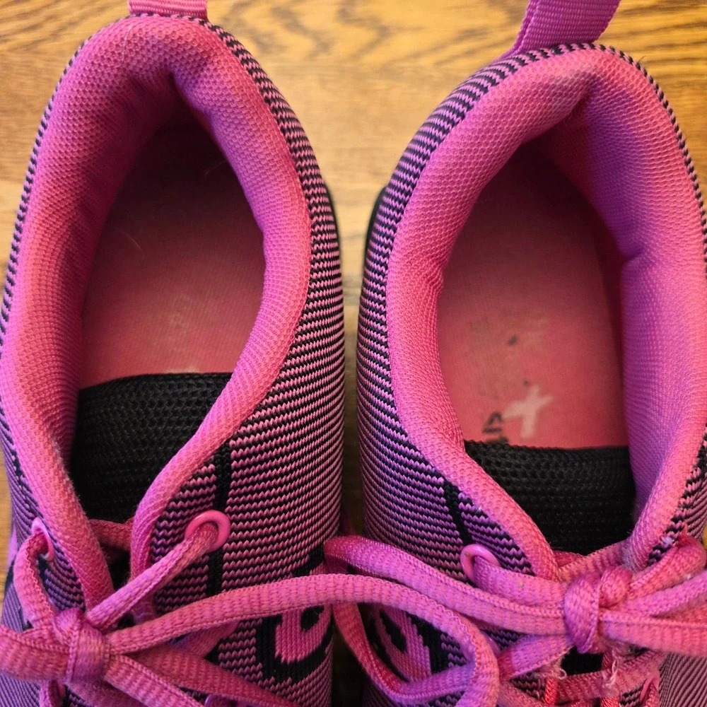Pink Ribbon Breast Cancer Awareness Size 9 Knit Athletic‎ Sneakers Pink Black